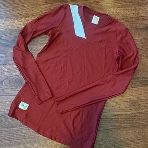 Tracksmith long sleeve xs